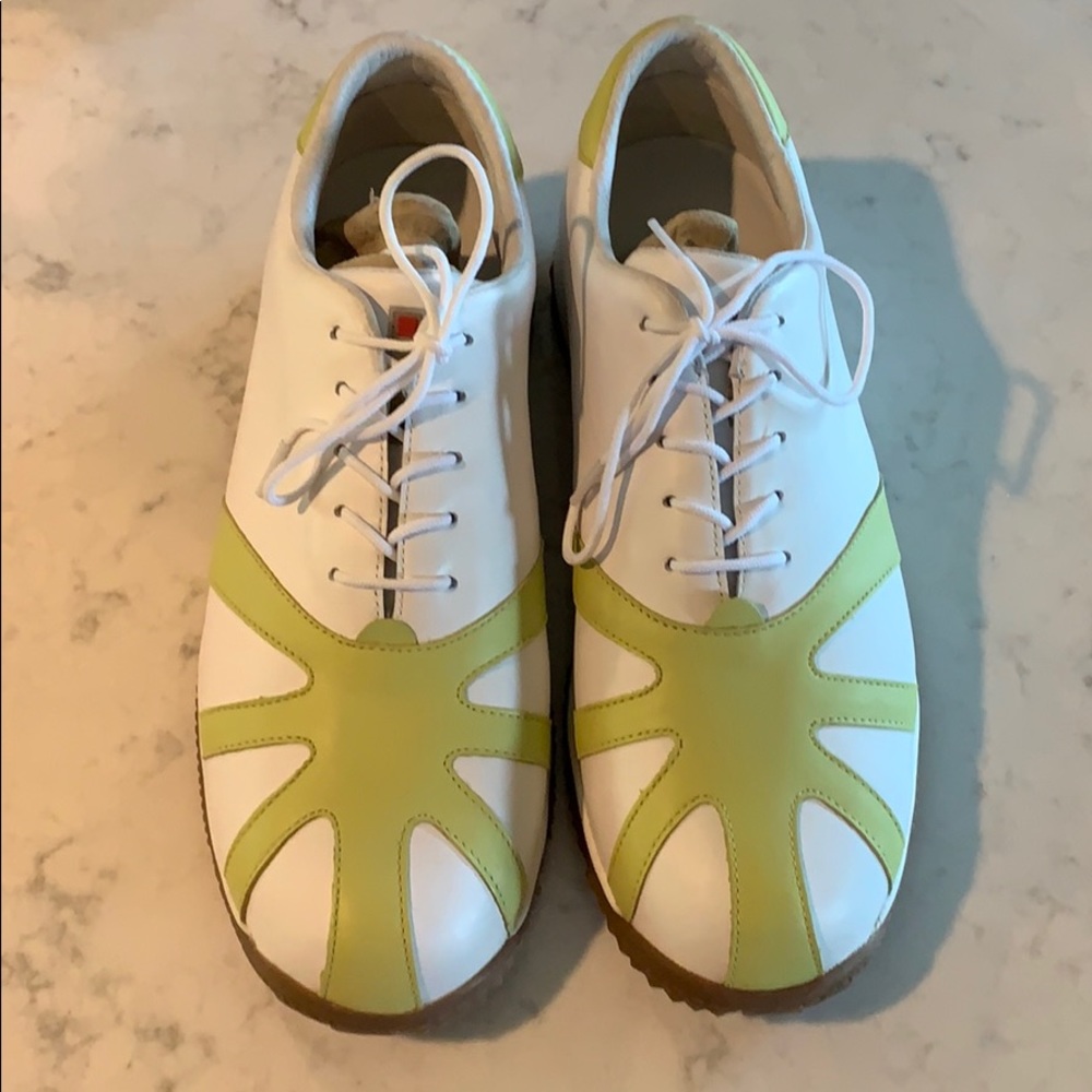 Lime Hauer Golf shoes- New in box size 10
